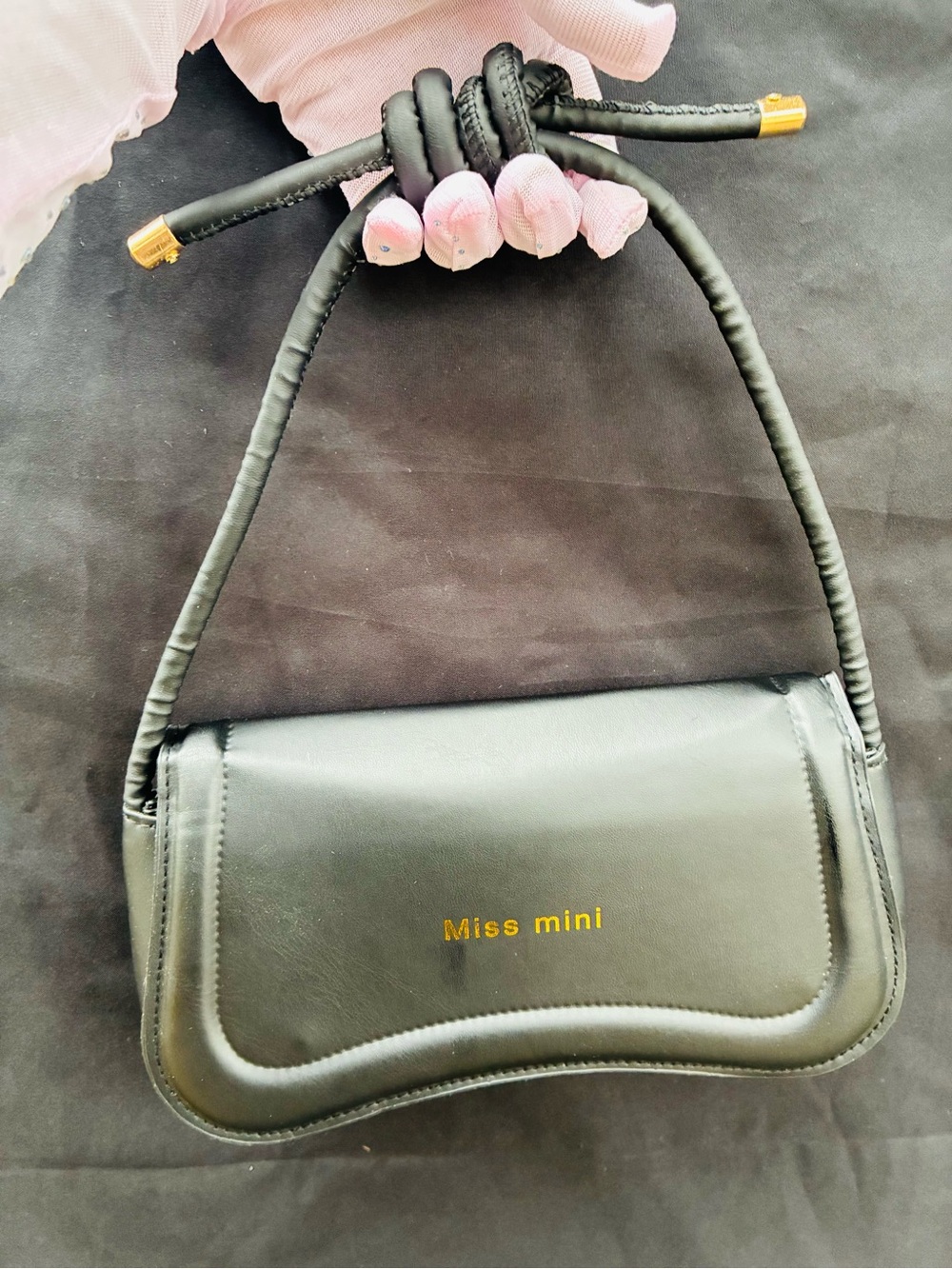 Black Shoulder Bag - Sleek Women's Handbag